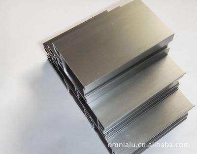 張家港市致元金屬制品銷售部 專業鋁型材加工與表面處理一站式服務